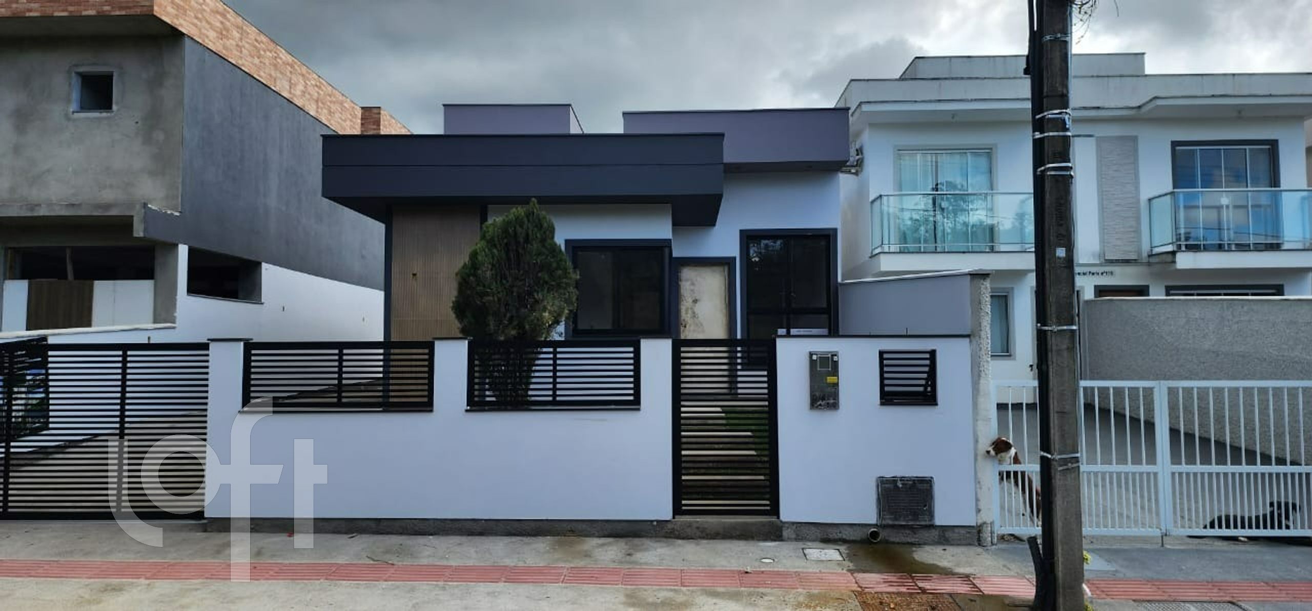 Casa à venda em Bela Vista com 76 m², 3 quartos, 1 suíte, 3 vagas