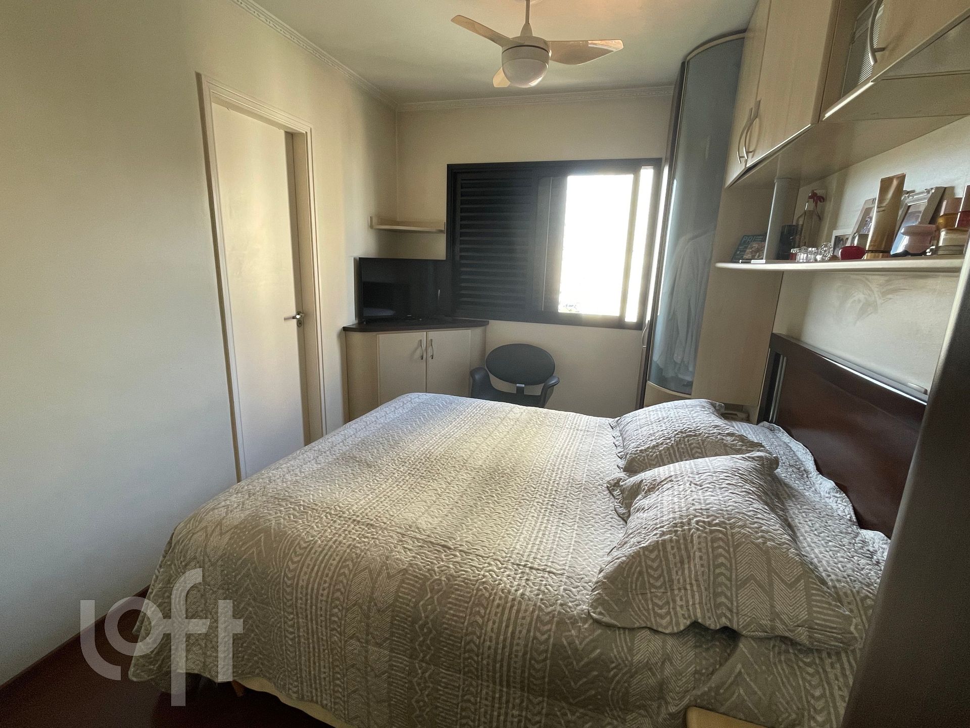 Apartamento à venda com 3 quartos, 86m² - Foto 19