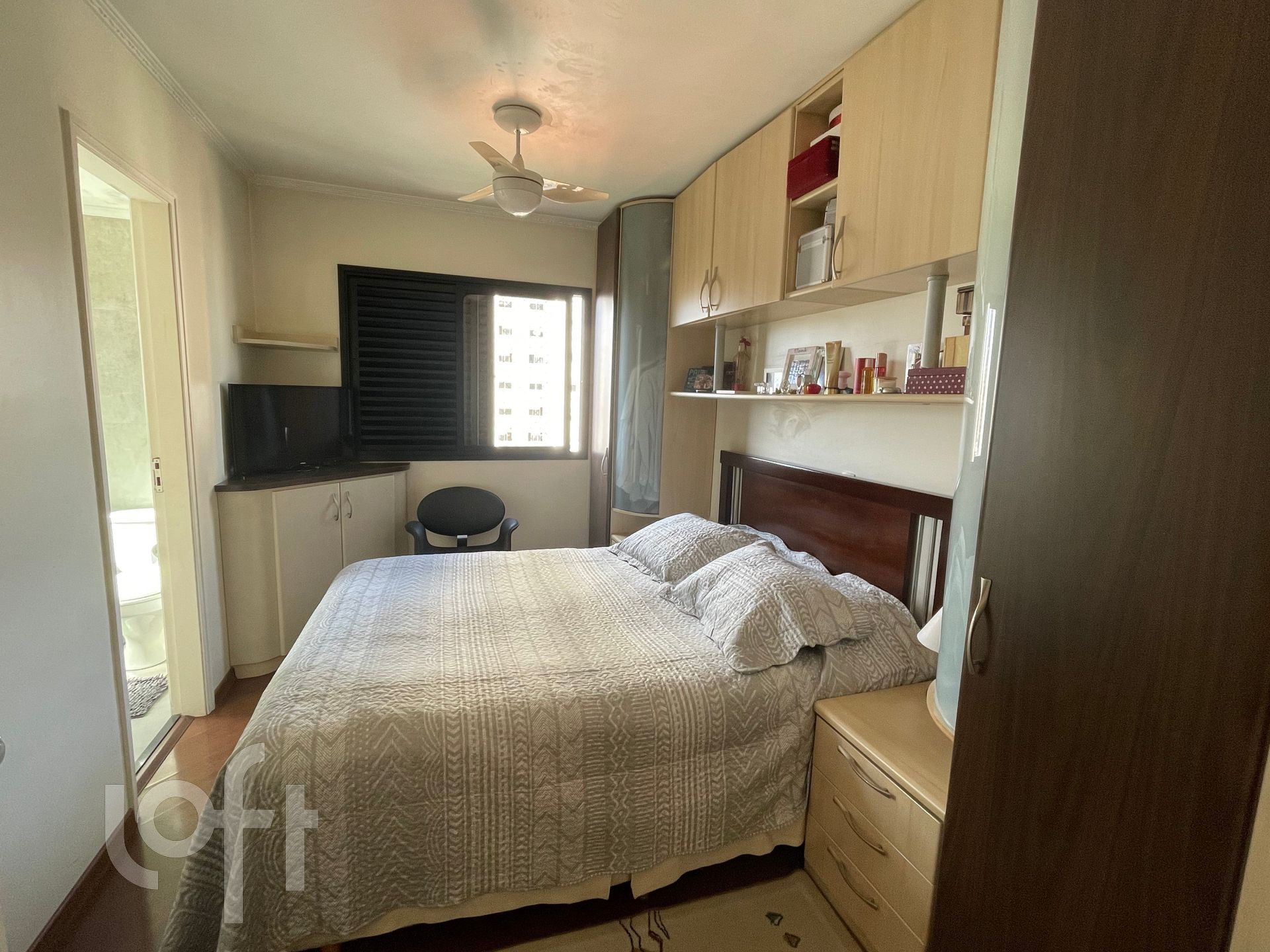 Apartamento à venda com 3 quartos, 86m² - Foto 18