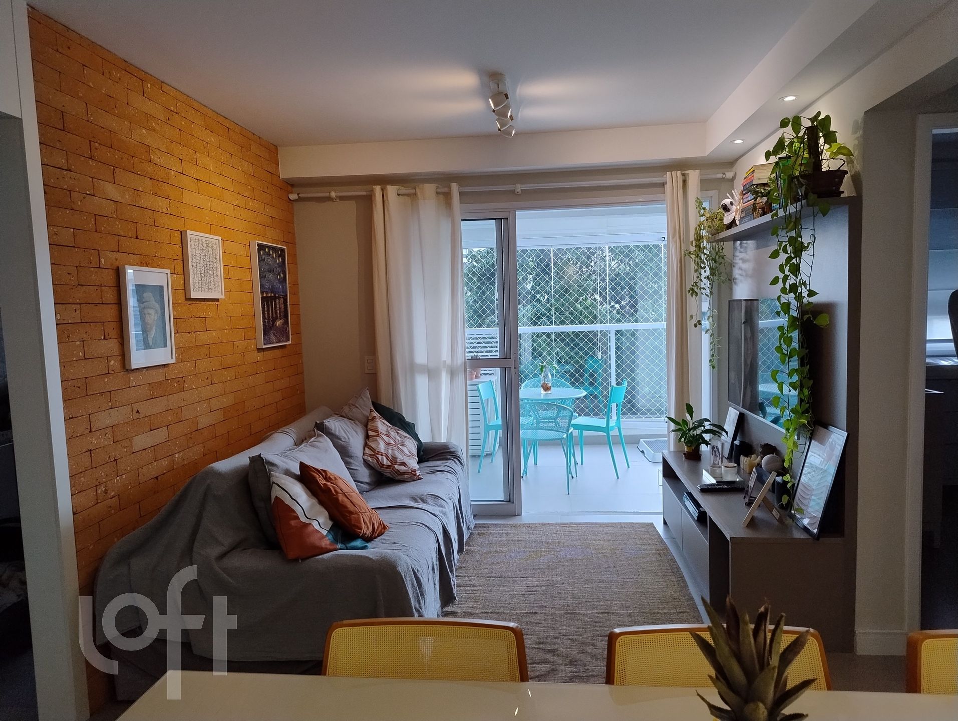Apartamento à venda em Pompeia com 65 m², 2 quartos, 2 vagas