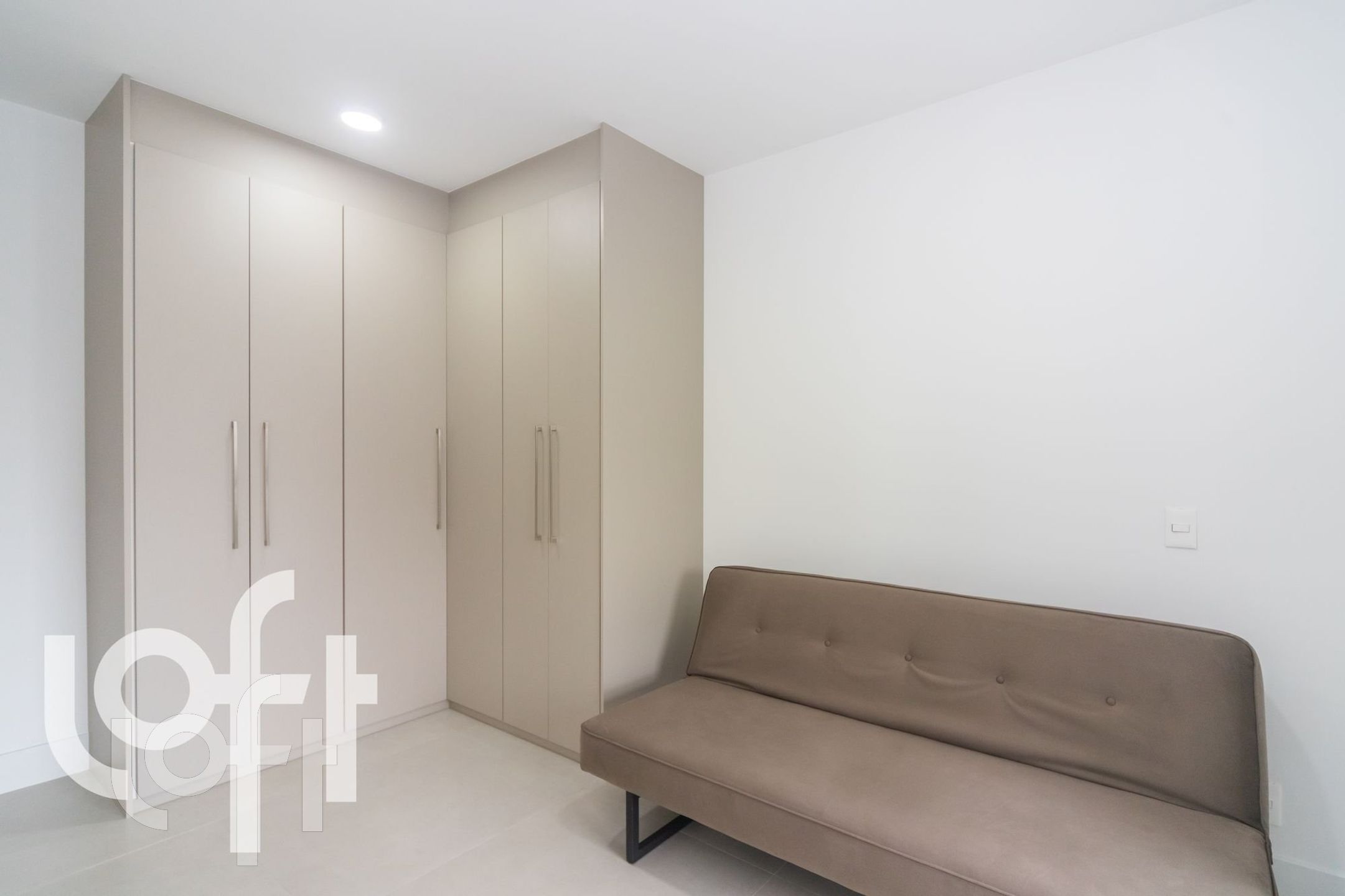 Apartamento à venda com 2 quartos, 68m² - Foto 6