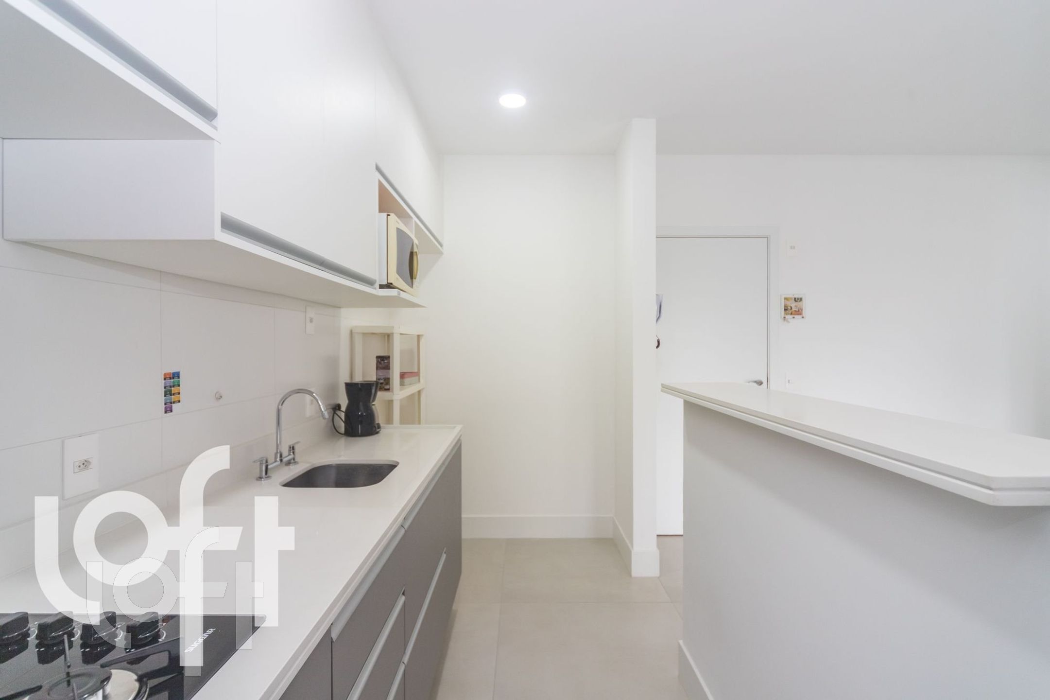 Apartamento à venda com 2 quartos, 68m² - Foto 21