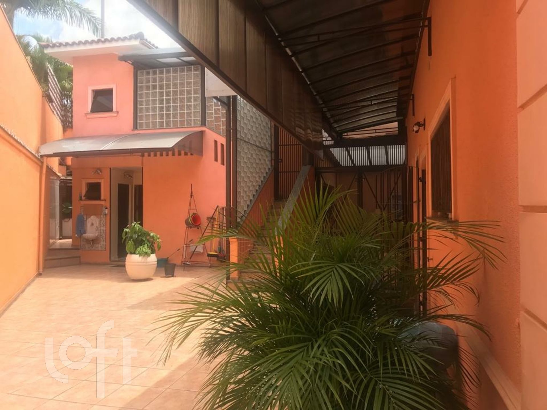 Casa à venda com 5 quartos, 790m² - Foto 2