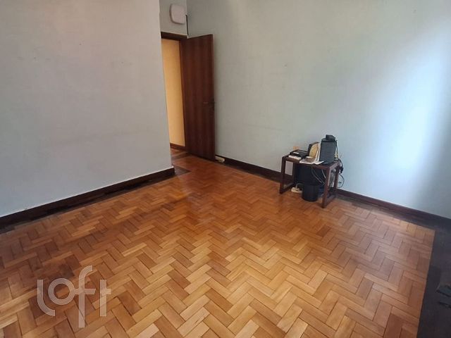 Casa com 239m², 3 dormitórios, 1 suíte, Petrópolis em Porto Alegre