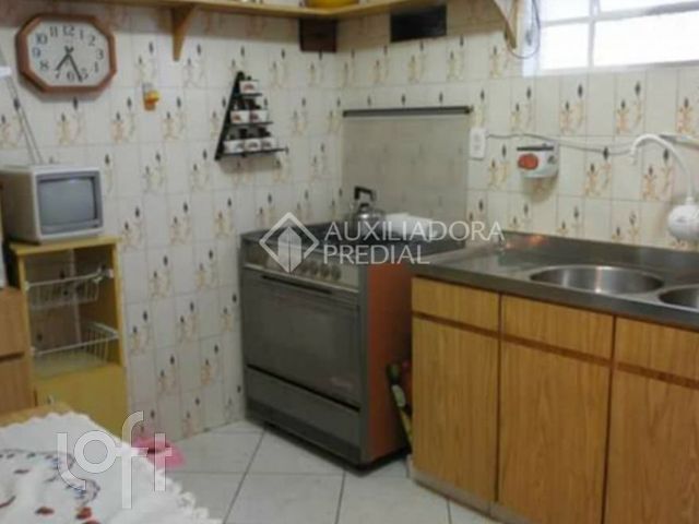 Apartamento com 99m², 3 dormitórios, Petrópolis em Porto Alegre