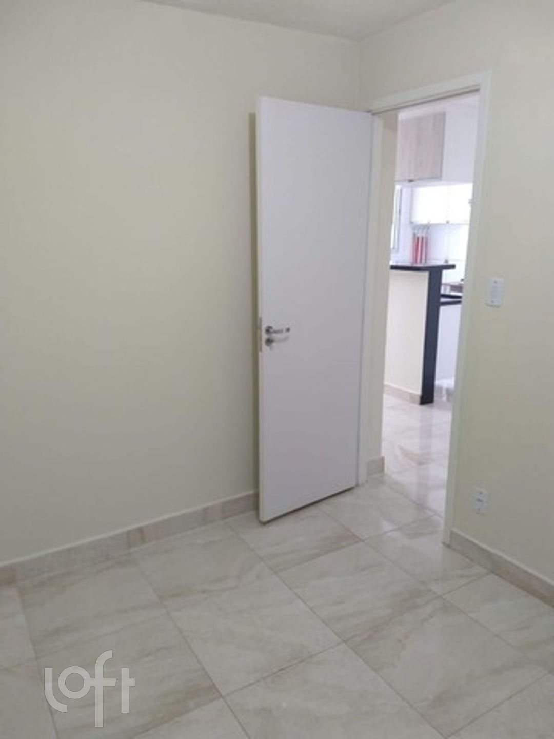 Apartamento à venda com 2 quartos, 42m² - Foto 5