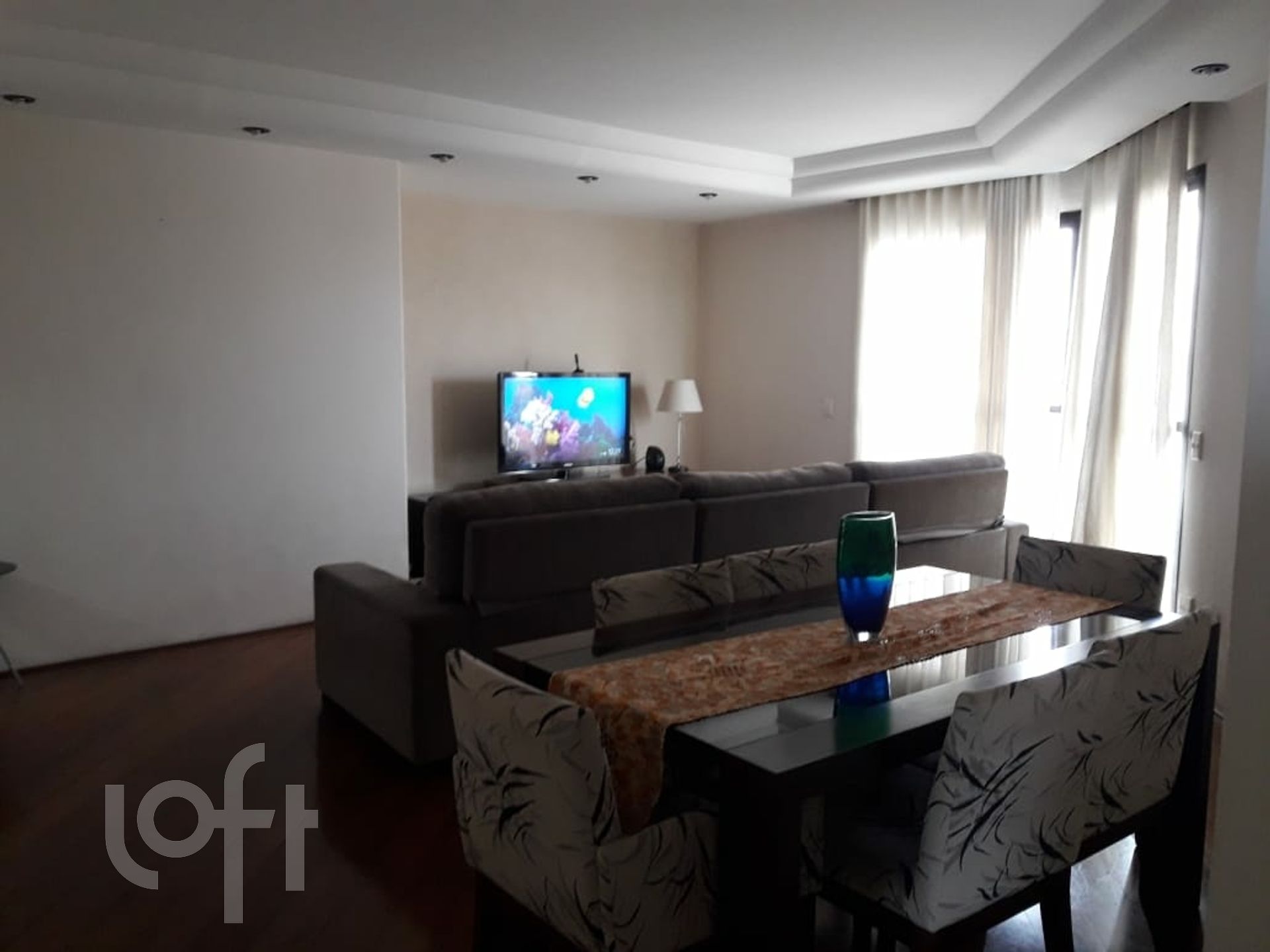 Apartamento à venda com 3 quartos, 136m² - Foto 1