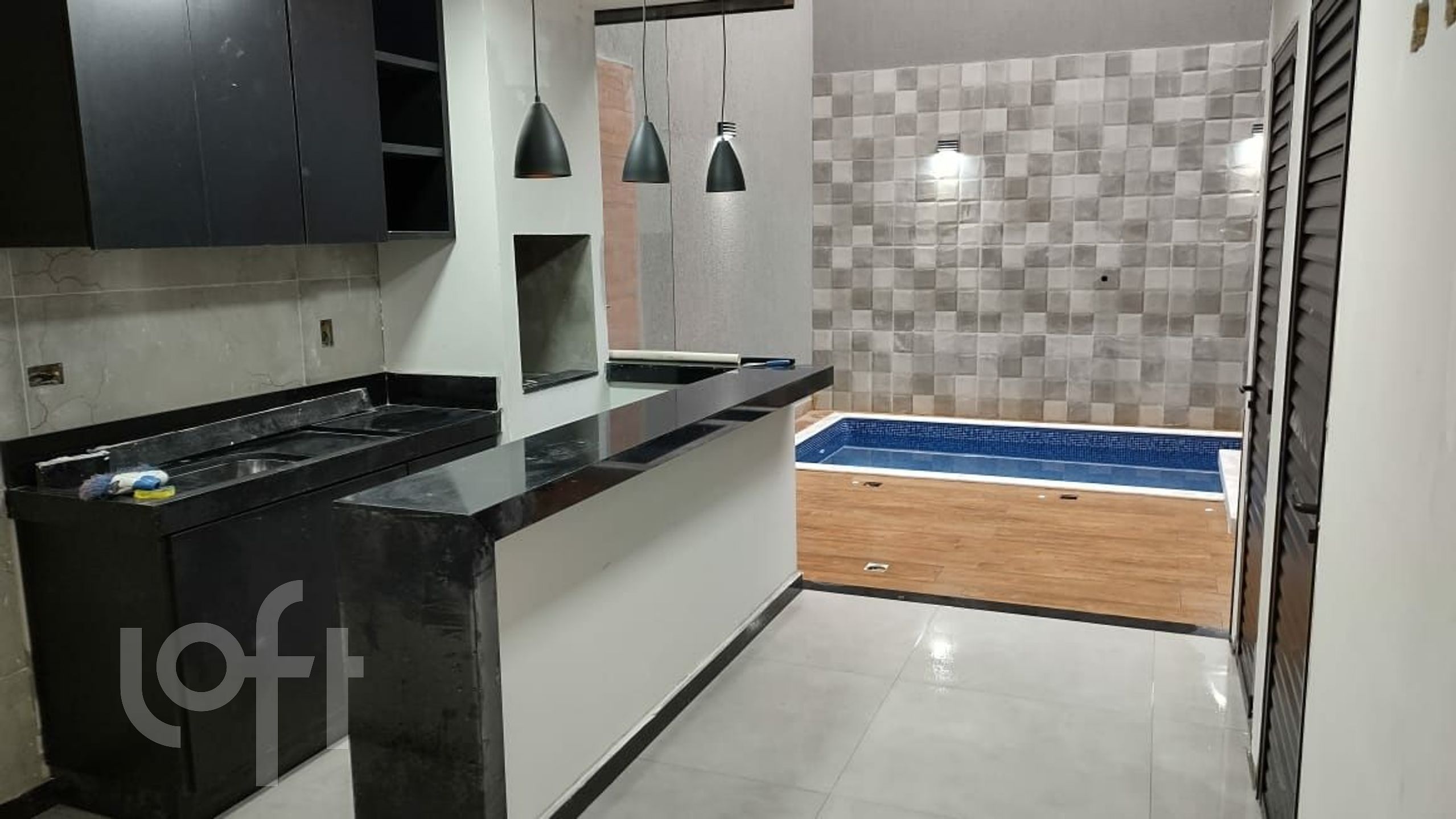 Casa à venda com 4 quartos, 387m² - Foto 4