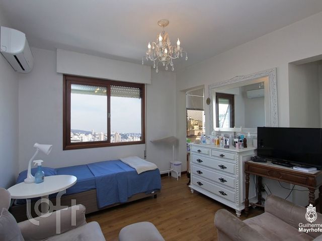 Apartamento com 144m², 3 dormitórios, 1 suíte, 2 vagas, Bela Vista em Porto Alegre