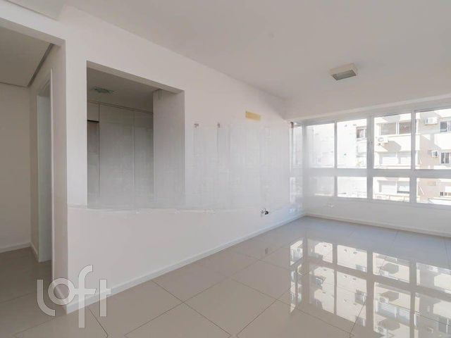 Apartamento com 66m², 2 dormitórios, 1 suíte, 1 vaga, Higienópolis em Porto Alegre