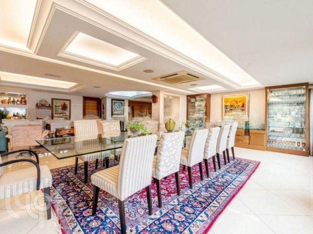 Apartamento com 567m², 6 dormitórios, 5 suítes, 6 vagas, Bela Vista em Porto Alegre