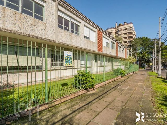 Apartamento com 108m², 3 dormitórios, Santa Cecília em Porto Alegre
