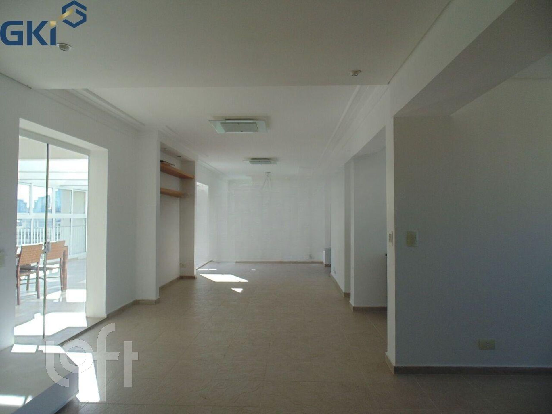 Apartamento à venda com 3 quartos, 330m² - Foto 6