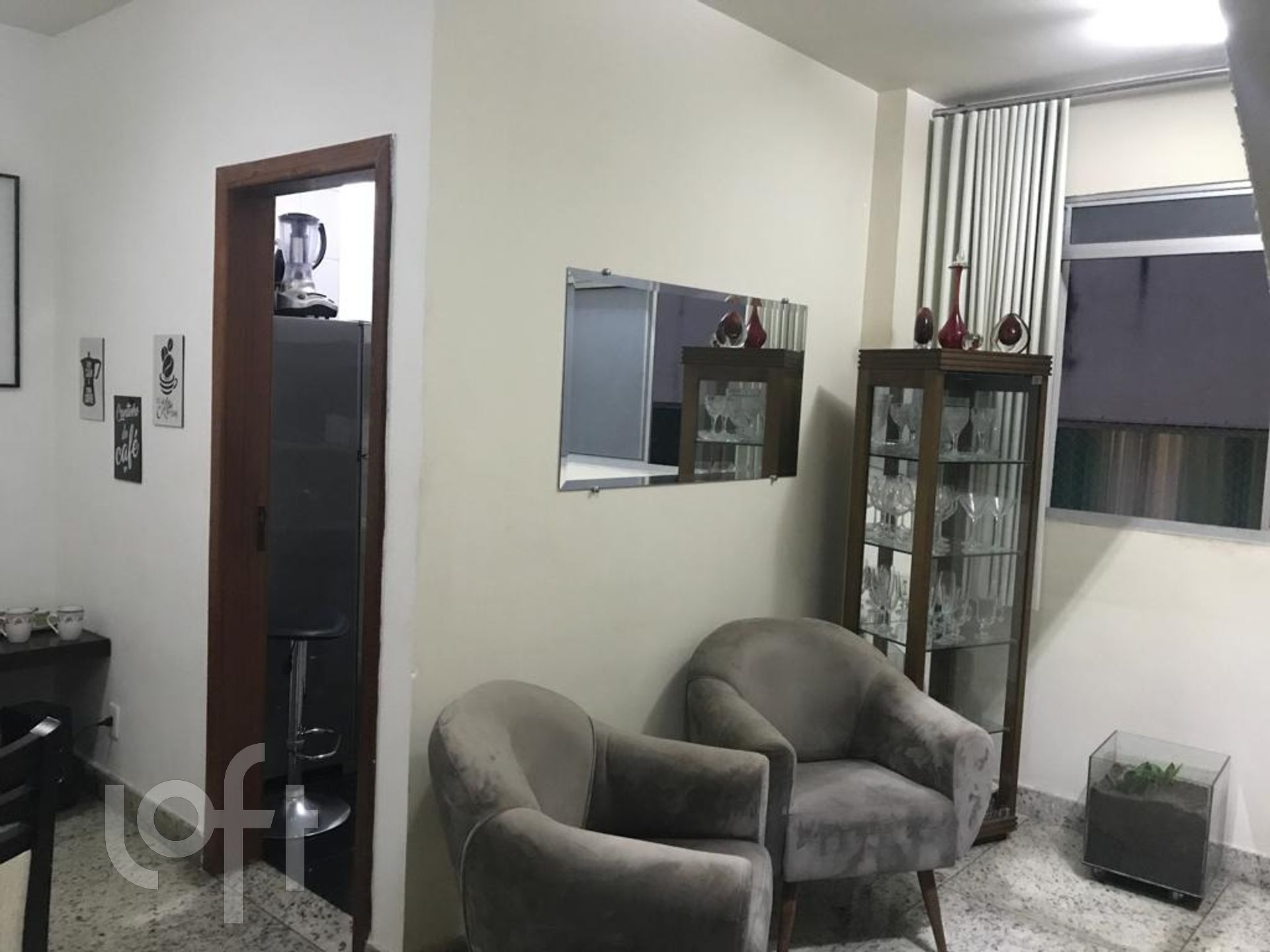 Apartamento à venda com 2 quartos, 112m² - Foto 2