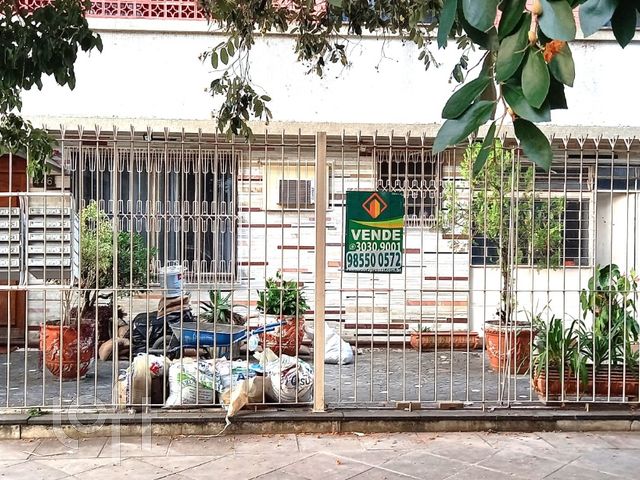 Apartamento com 90m², 3 dormitórios, 1 vaga, Menino Deus em Porto Alegre