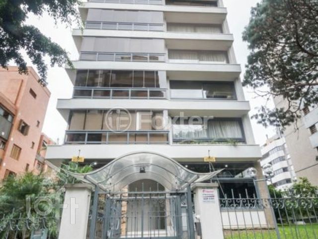Apartamento com 246m², 3 dormitórios, 1 suíte, 2 vagas, Petrópolis em Porto Alegre