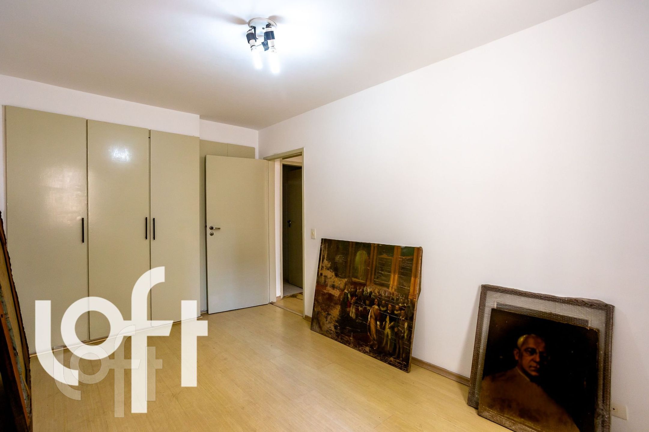 Apartamento à venda com 2 quartos, 75m² - Foto 28