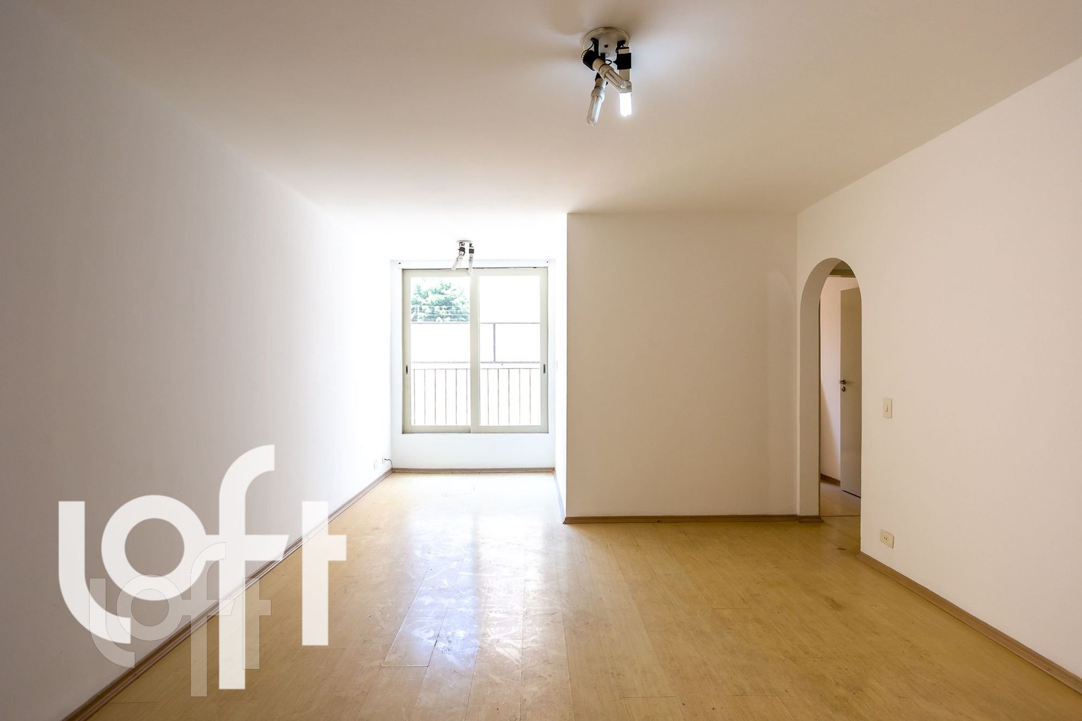 Apartamento à venda com 2 quartos, 75m² - Foto 19