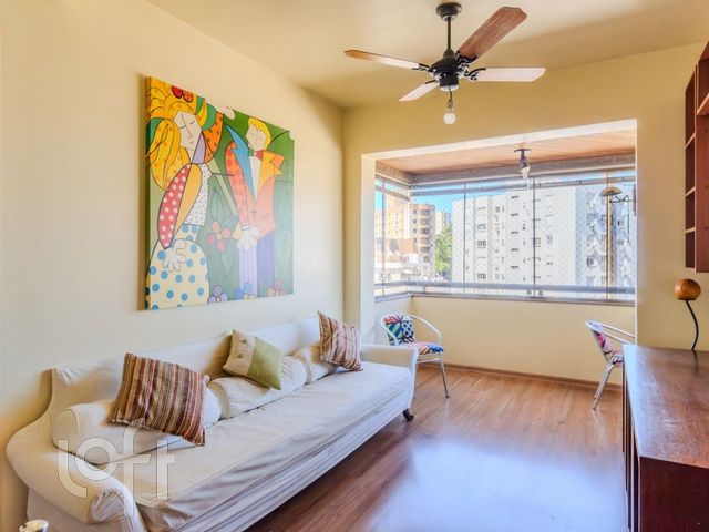 Apartamento com 58m², 2 dormitórios, 1 vaga, Menino Deus em Porto Alegre