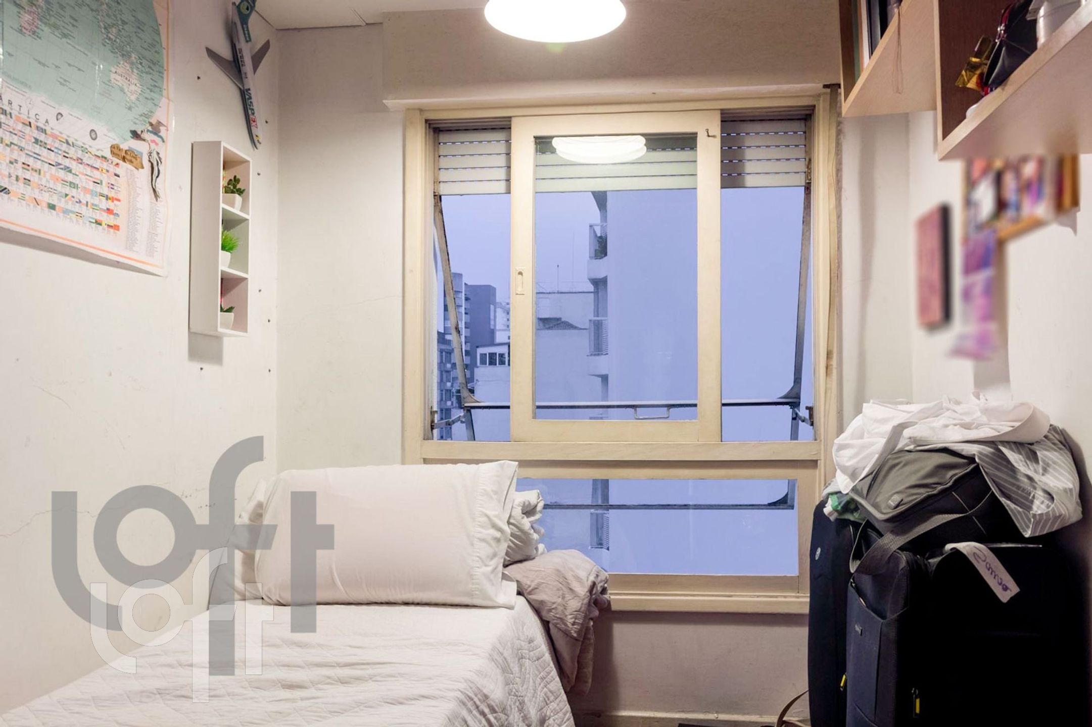 Apartamento à venda com 3 quartos, 84m² - Foto 2