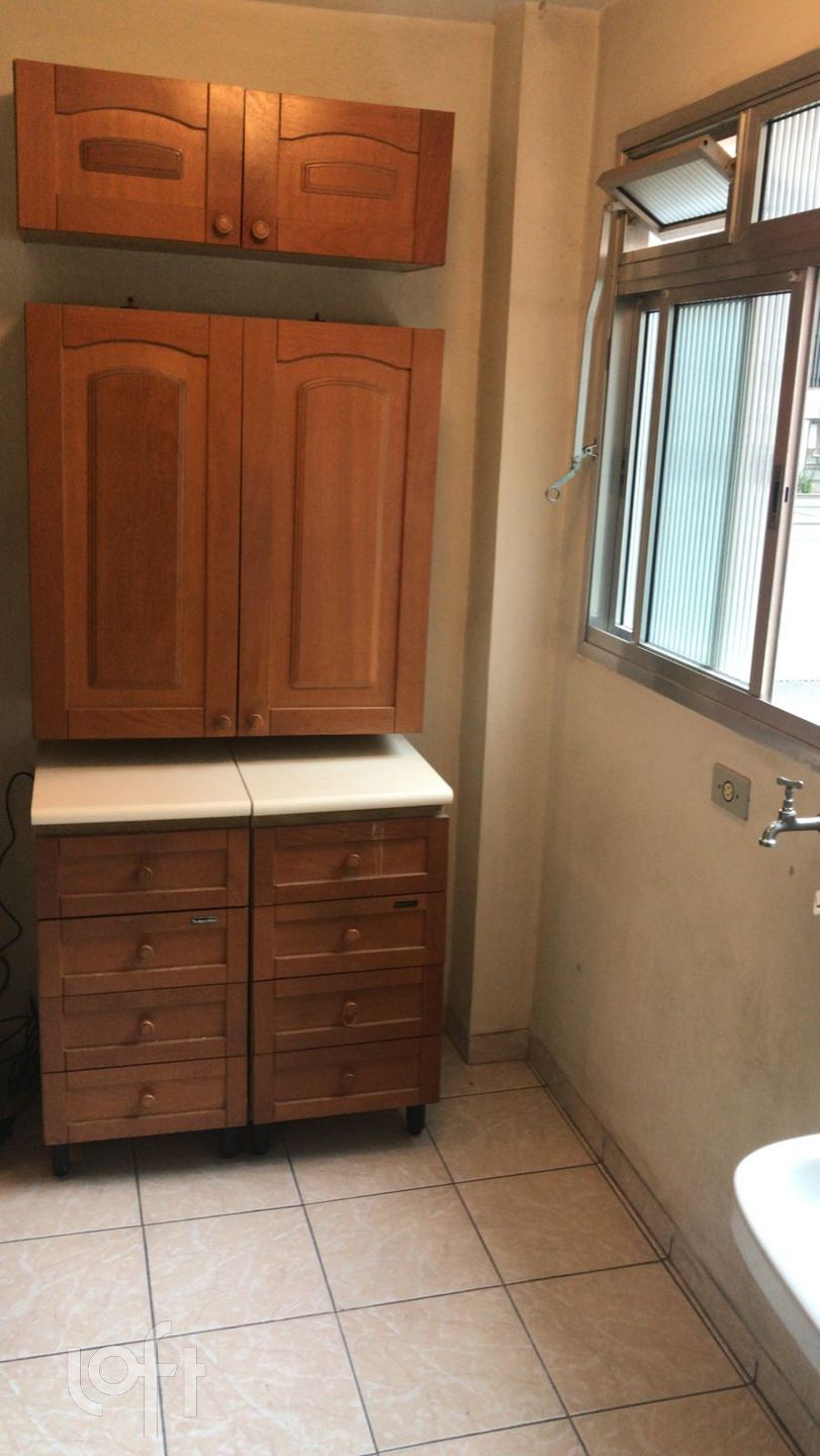 Apartamento à venda com 2 quartos, 62m² - Foto 14