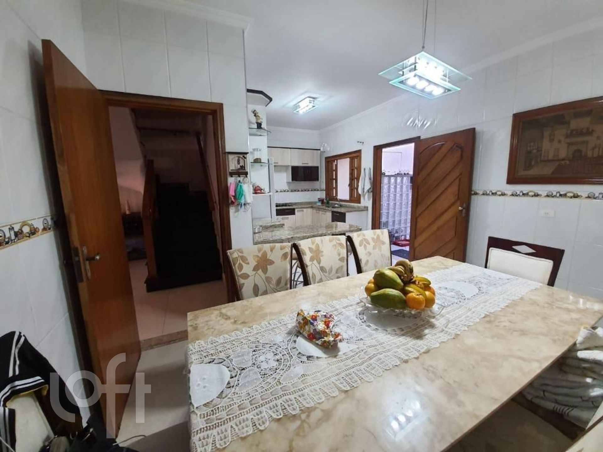 Casa à venda com 3 quartos, 185m² - Foto 2