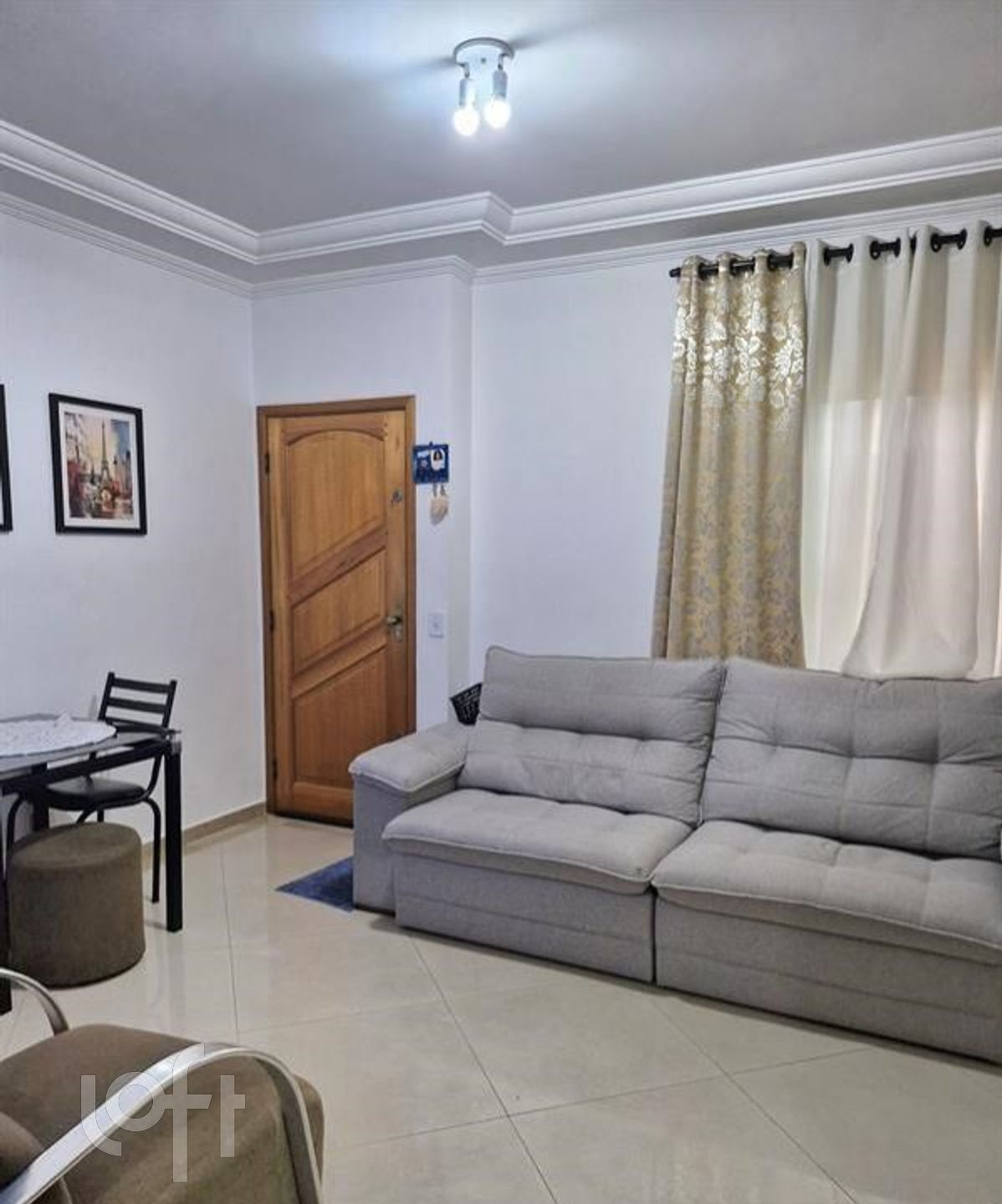 Casa à venda em Penha com 64 m², 2 quartos, 2 suít