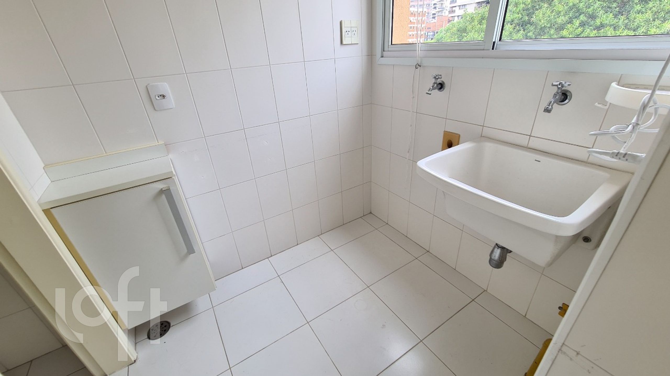 Apartamento à venda com 1 quarto, 57m² - Foto 29