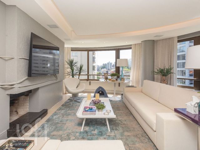 Apartamento com 126m², 2 dormitórios, 2 suítes, 2 vagas, Bela Vista em Porto Alegre