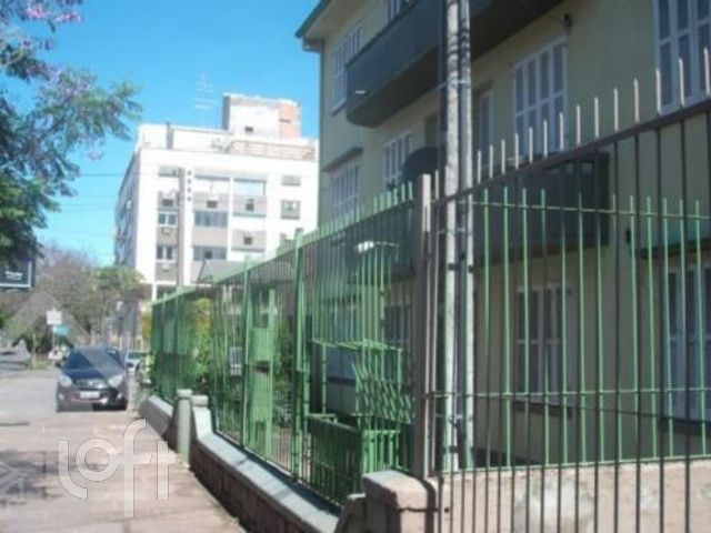 Apartamento com 124m², 3 dormitórios, 1 suíte, Auxiliadora em Porto Alegre