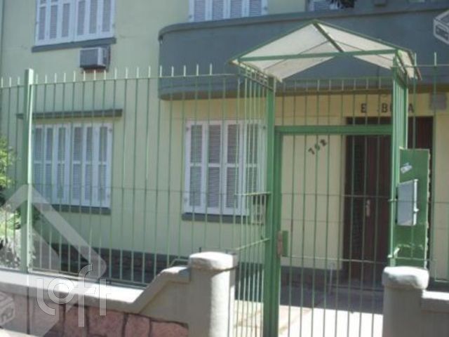 Apartamento com 124m², 3 dormitórios, 1 suíte, Auxiliadora em Porto Alegre