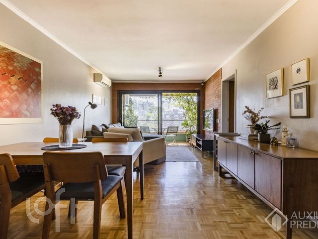 Apartamento com 84m², 2 dormitórios, 1 suíte, Petrópolis em Porto Alegre