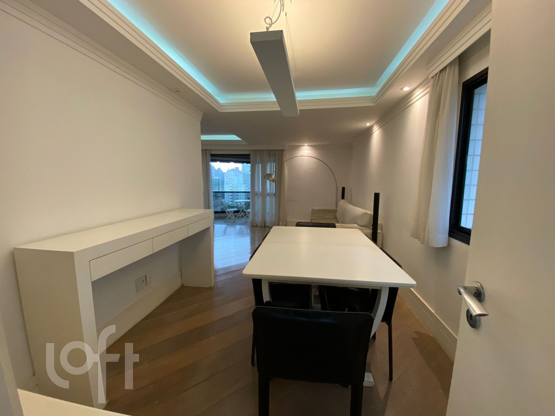 Apartamento à venda com 2 quartos, 107m² - Foto 23