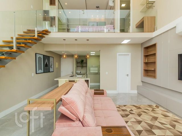 Apartamento com 72m², 1 dormitório, 1 suíte, 2 vagas, Petrópolis em Porto Alegre