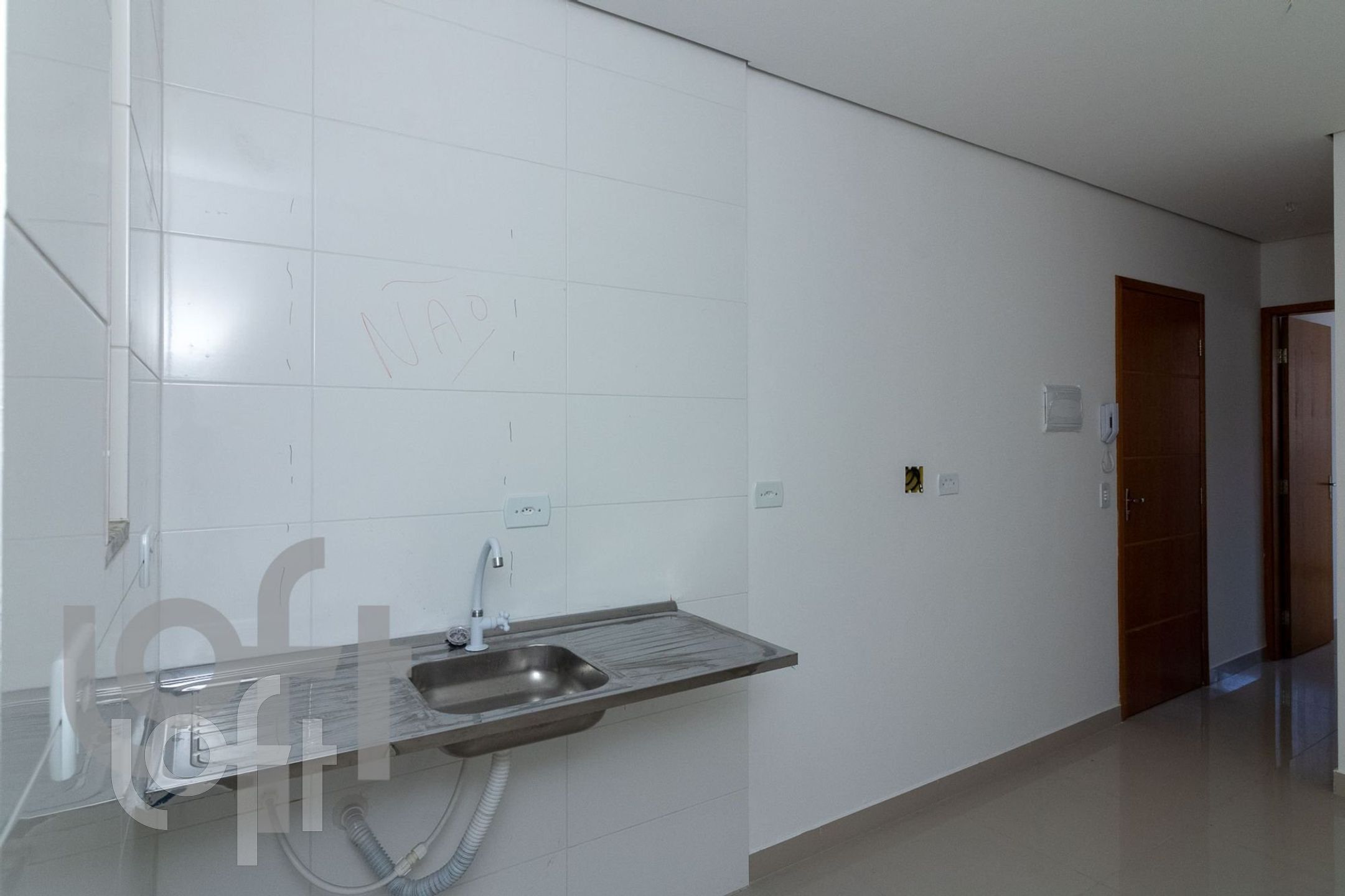 Apartamento à venda com 2 quartos, 42m² - Foto 16