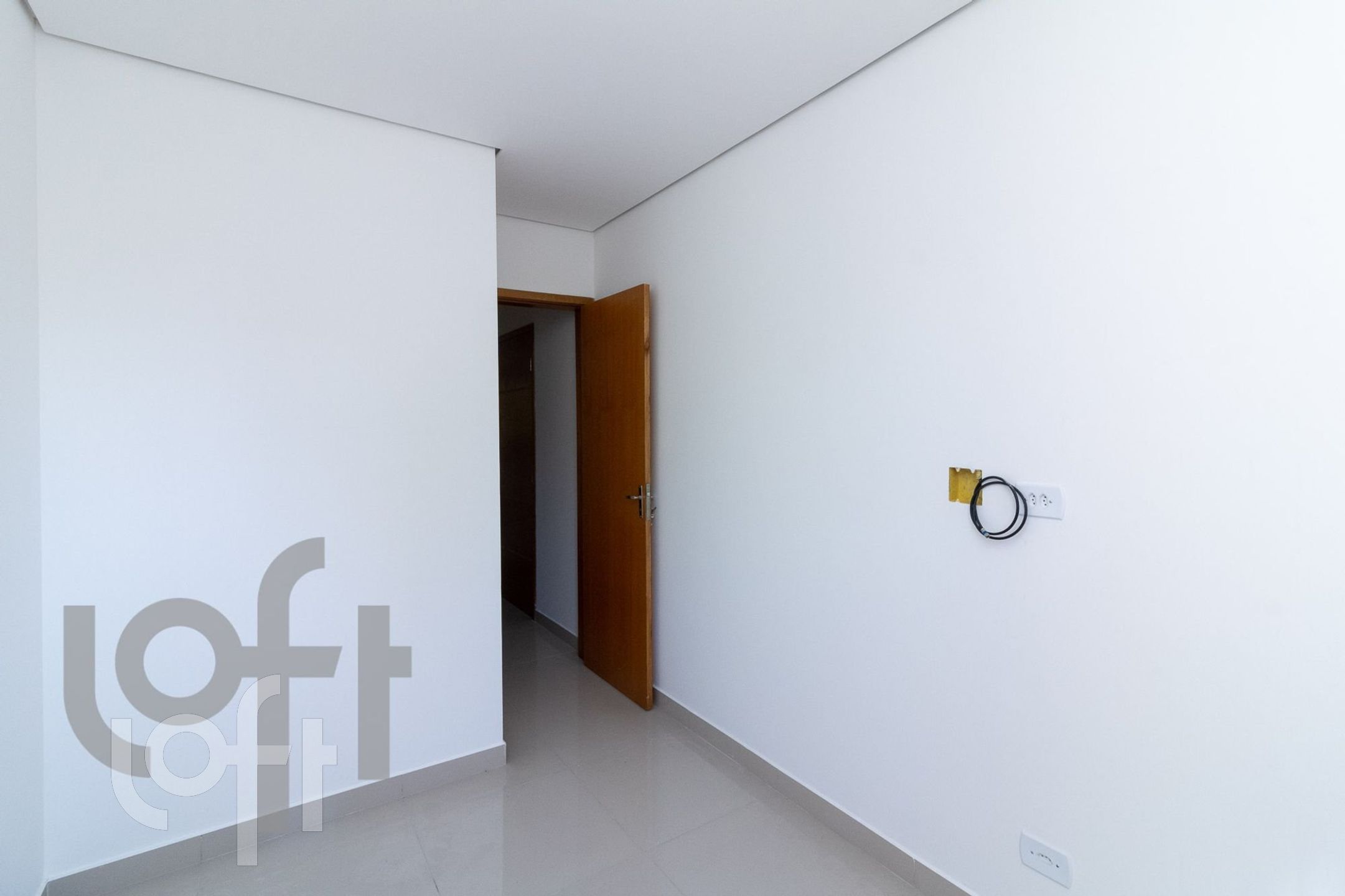 Apartamento à venda com 2 quartos, 42m² - Foto 4