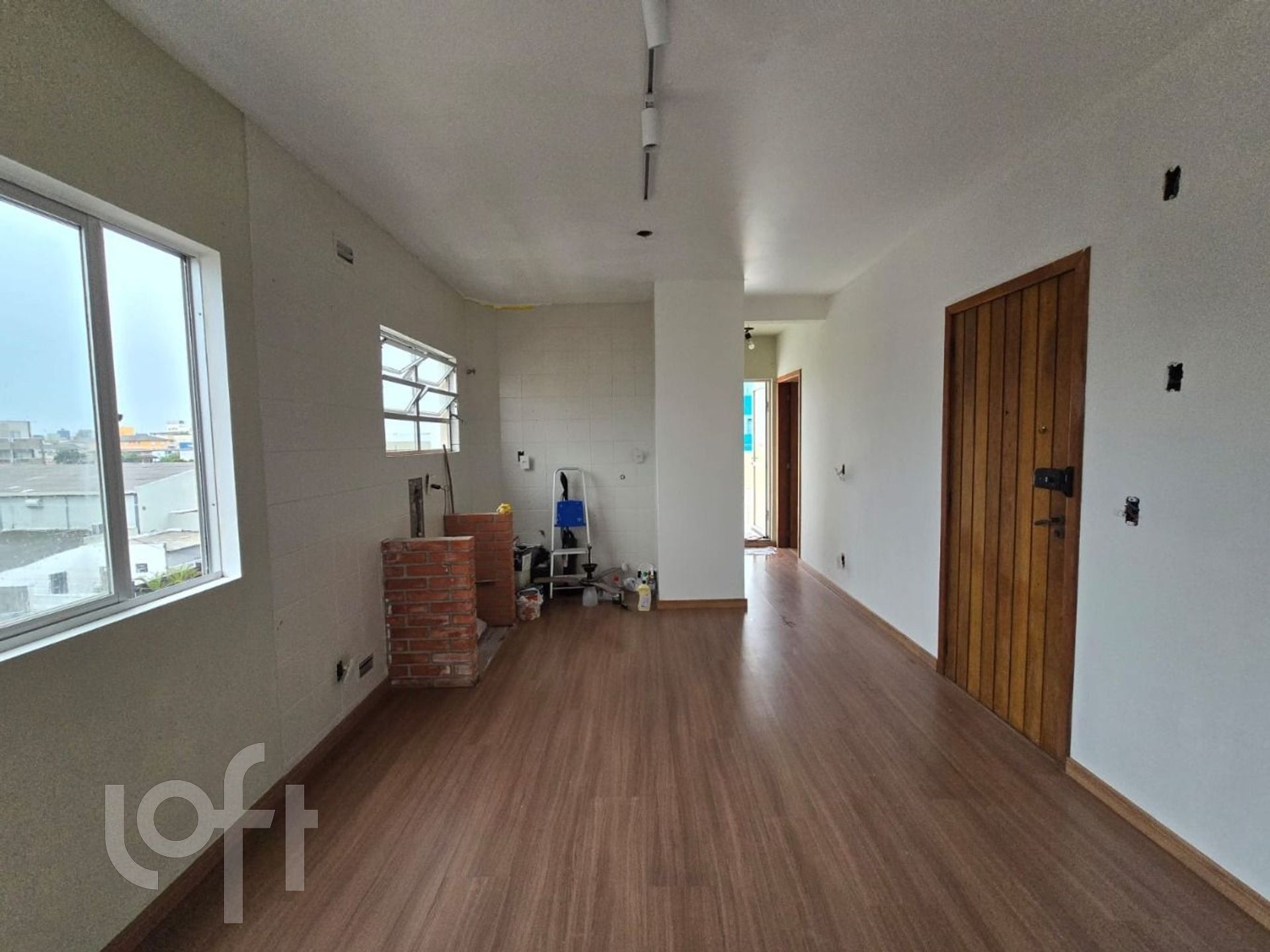 Apartamentos com 73m², 1 quarto, 1 garagem, no bairro Canasvieiras em Florianópolis