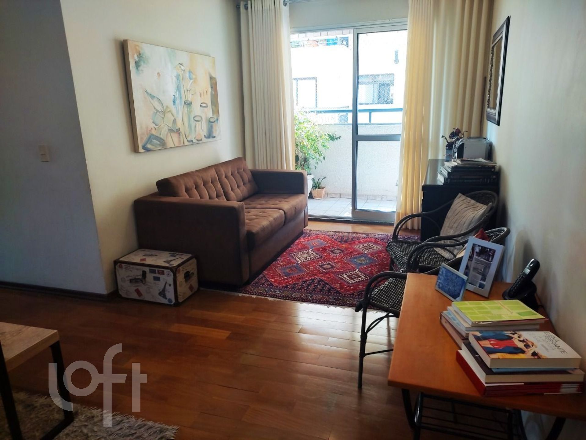 Apartamento à venda com 3 quartos, 74m² - Foto 1