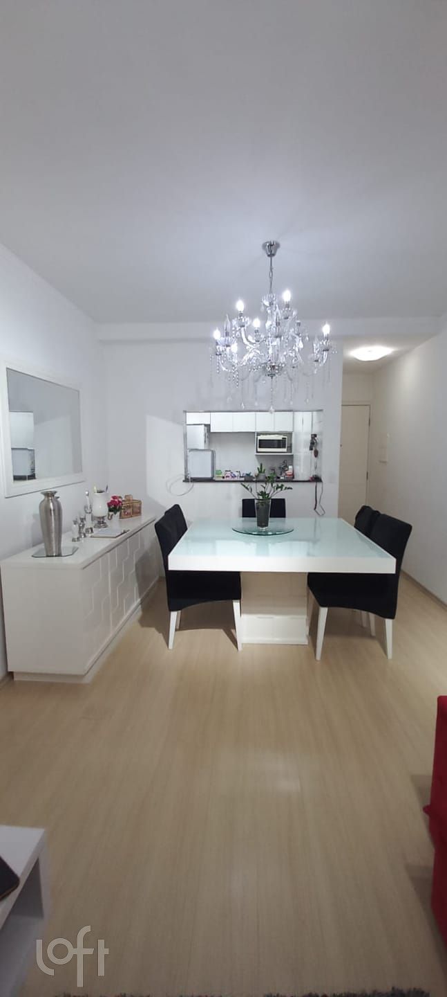 Apartamento à venda com 3 quartos, 81m² - Foto 6