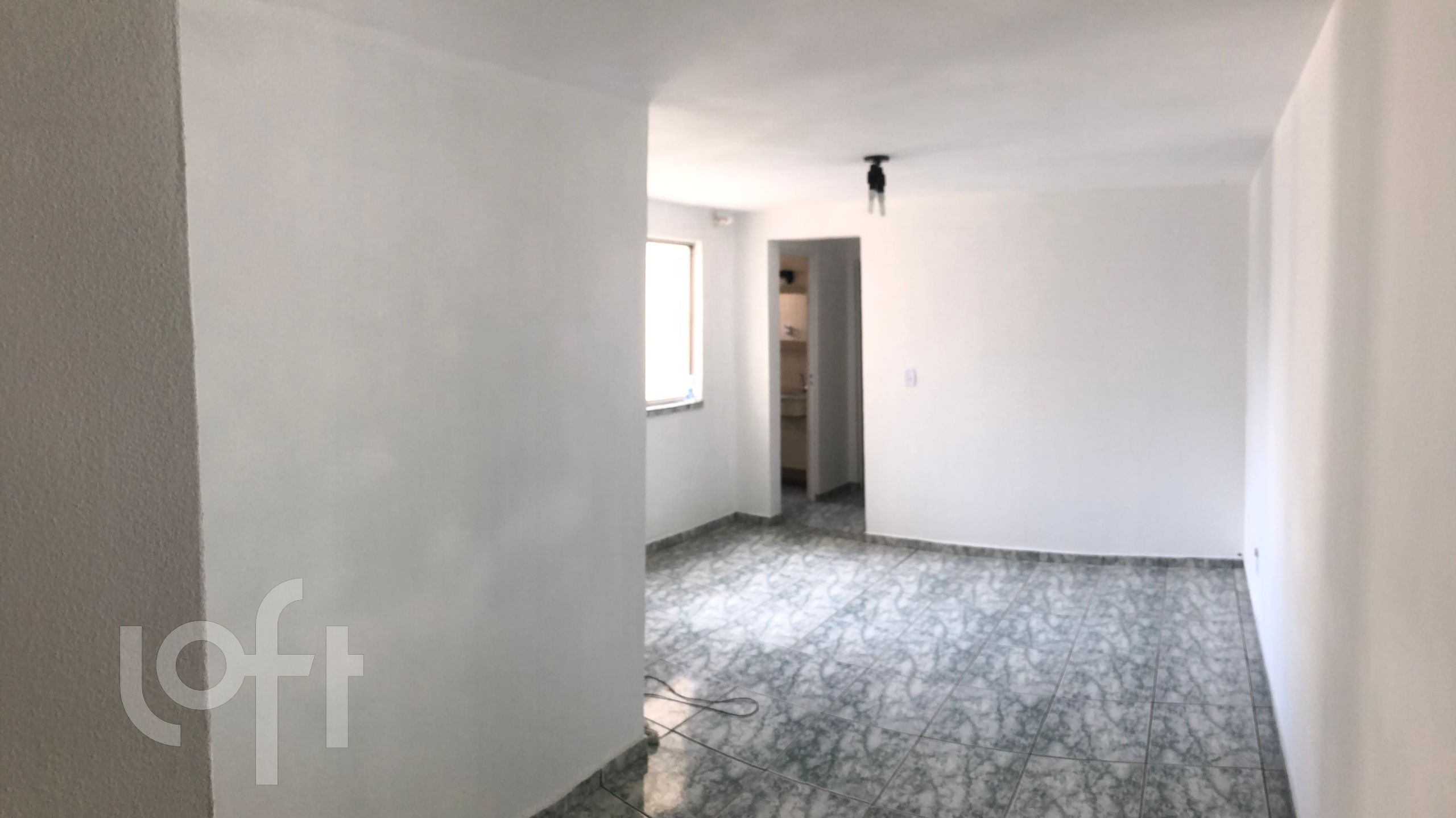 Apartamento à venda com 2 quartos, 50m² - Foto 2