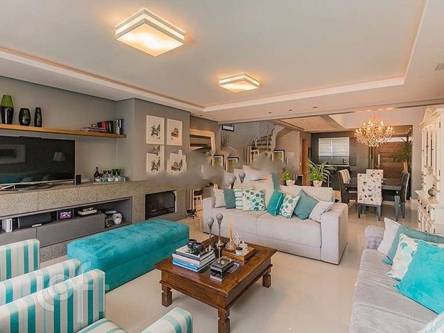 Casa com 248m², 3 dormitórios, 3 suítes, 3 vagas, Chácara das Pedras em Porto Alegre