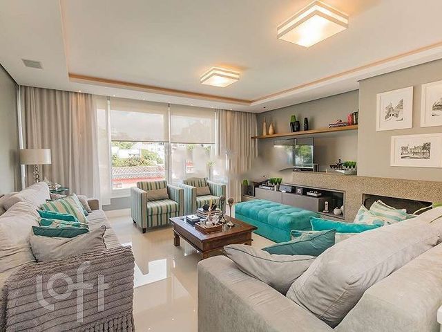 Casa com 248m², 3 dormitórios, 3 suítes, 3 vagas, Chácara das Pedras em Porto Alegre