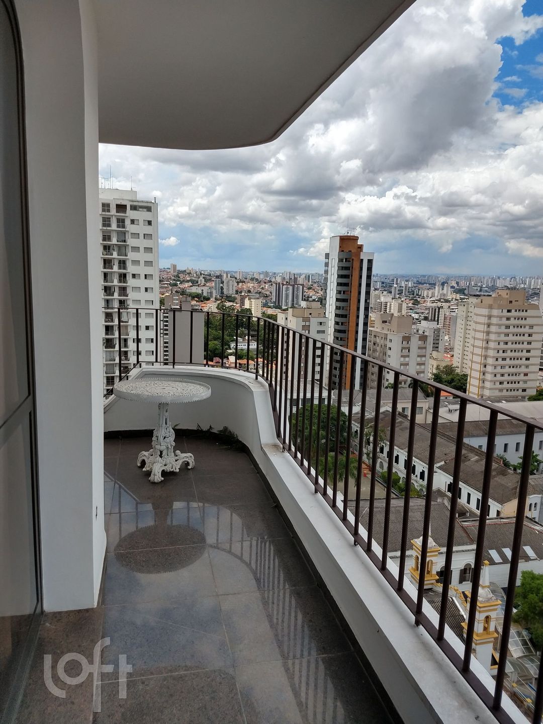 Apartamento à venda com 4 quartos, 211m² - Foto 5