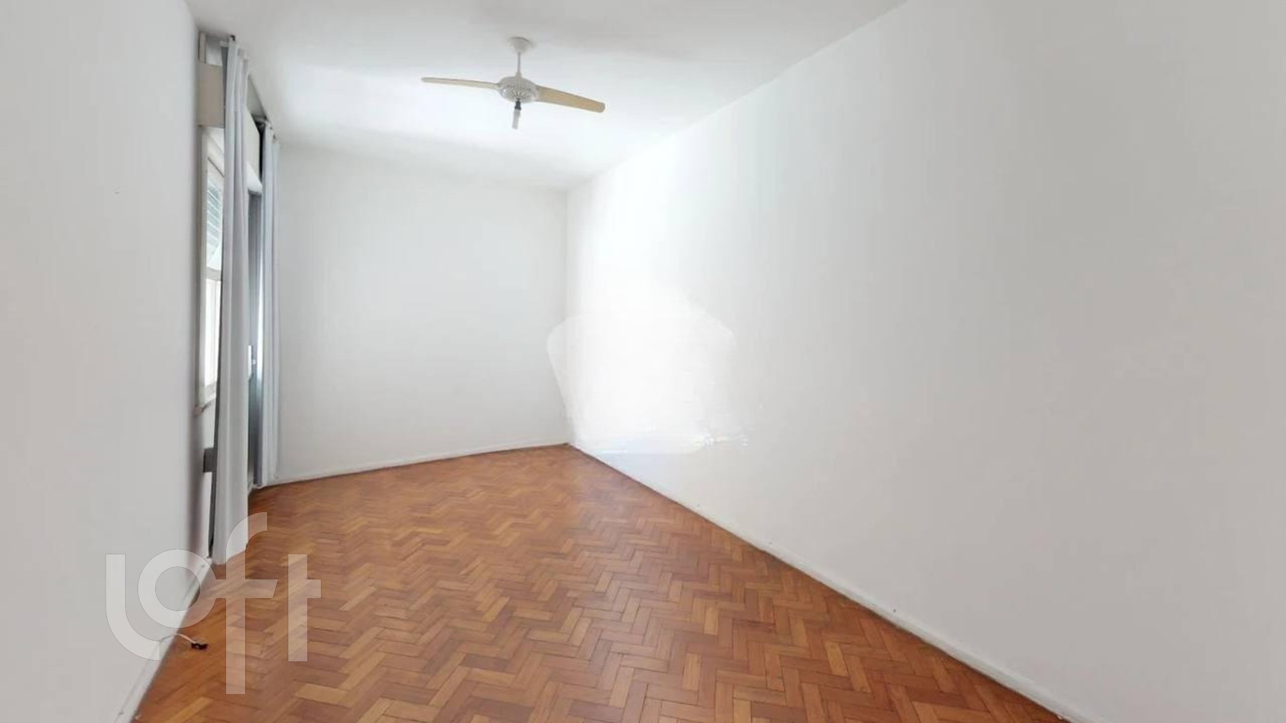 Apartamento à venda com 3 quartos, 140m² - Foto 32