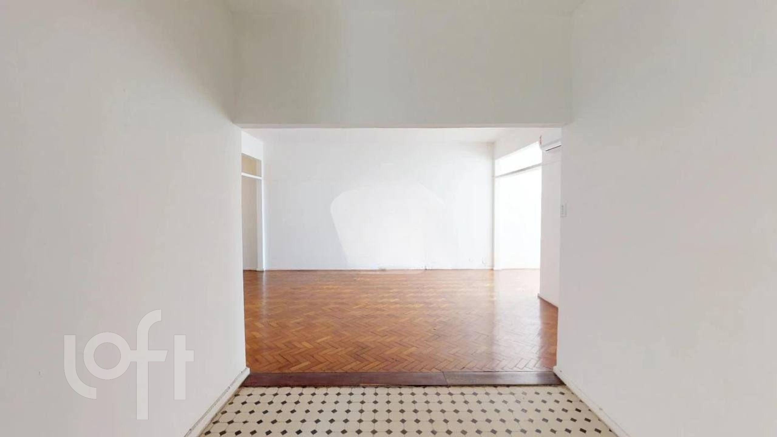 Apartamento à venda com 3 quartos, 140m² - Foto 9