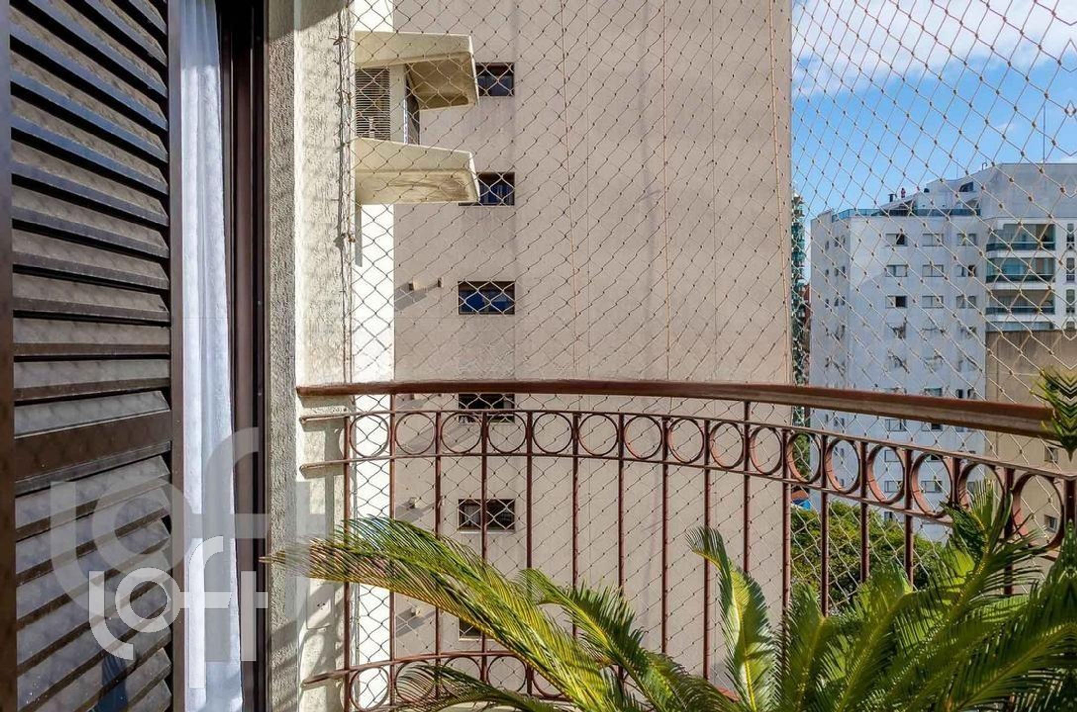 Apartamento à venda com 2 quartos, 150m² - Foto 5