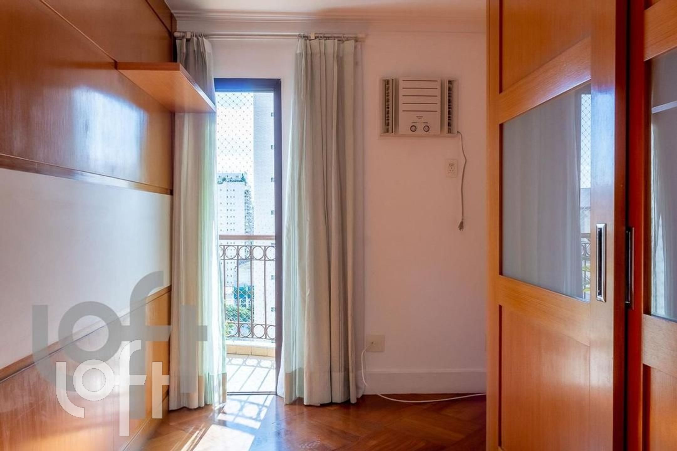 Apartamento à venda com 2 quartos, 150m² - Foto 8