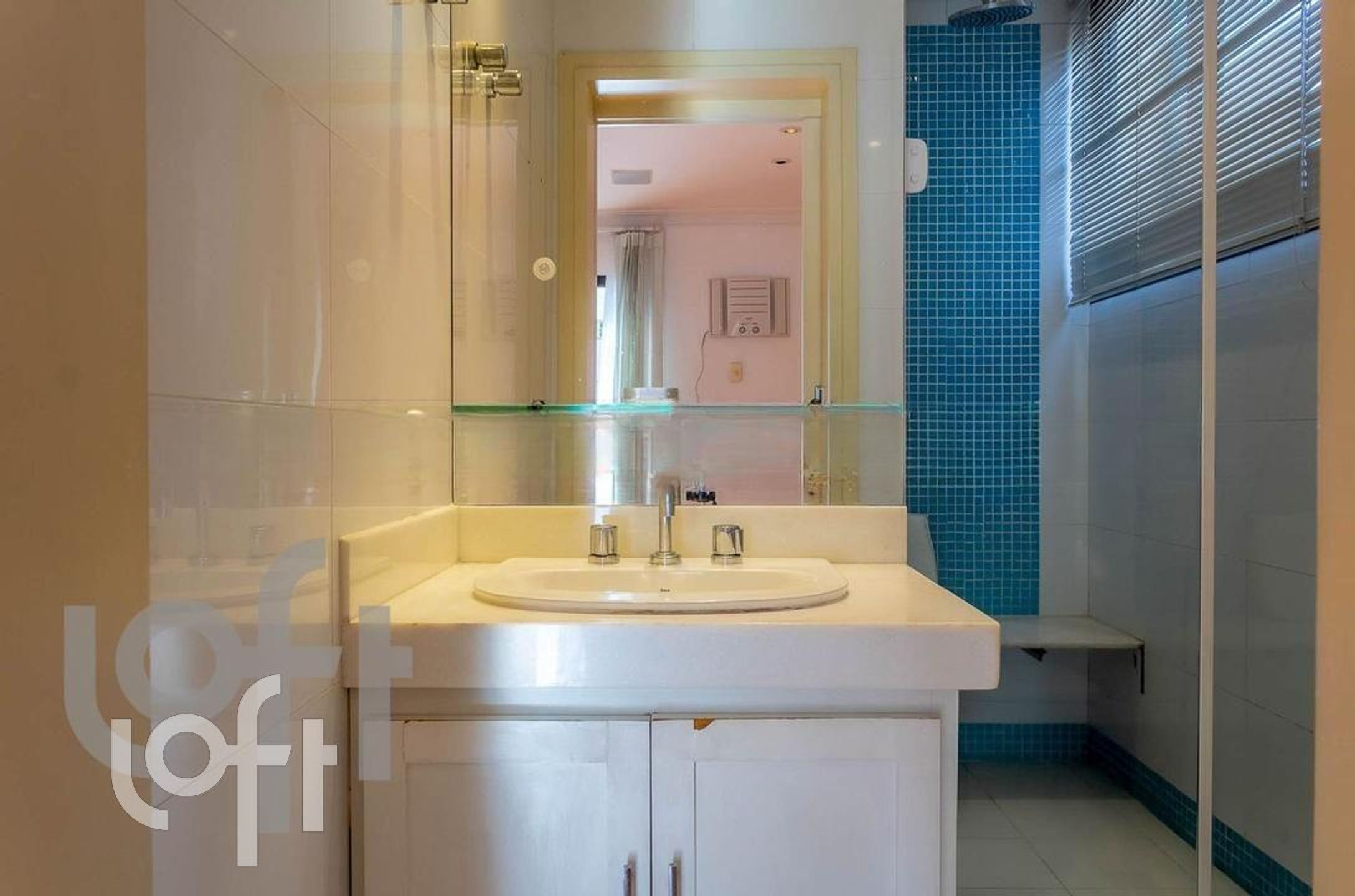 Apartamento à venda com 2 quartos, 150m² - Foto 47