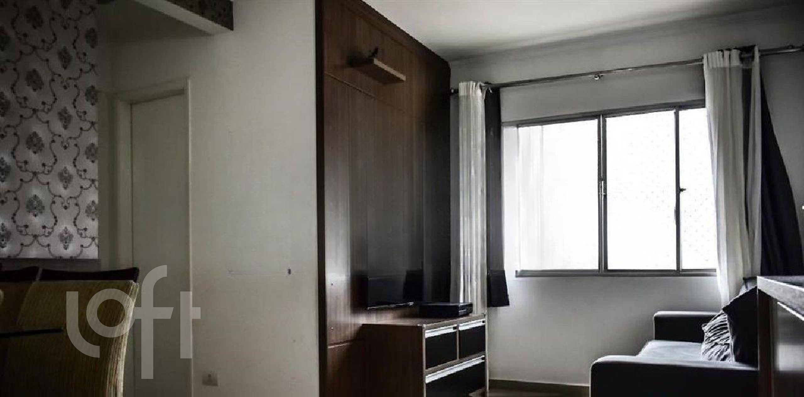 Apartamento à venda com 2 quartos, 70m² - Foto 1