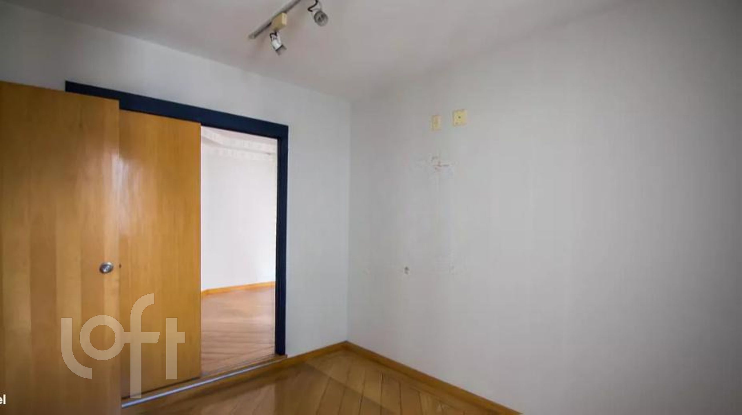 Apartamento à venda com 3 quartos, 200m² - Foto 8